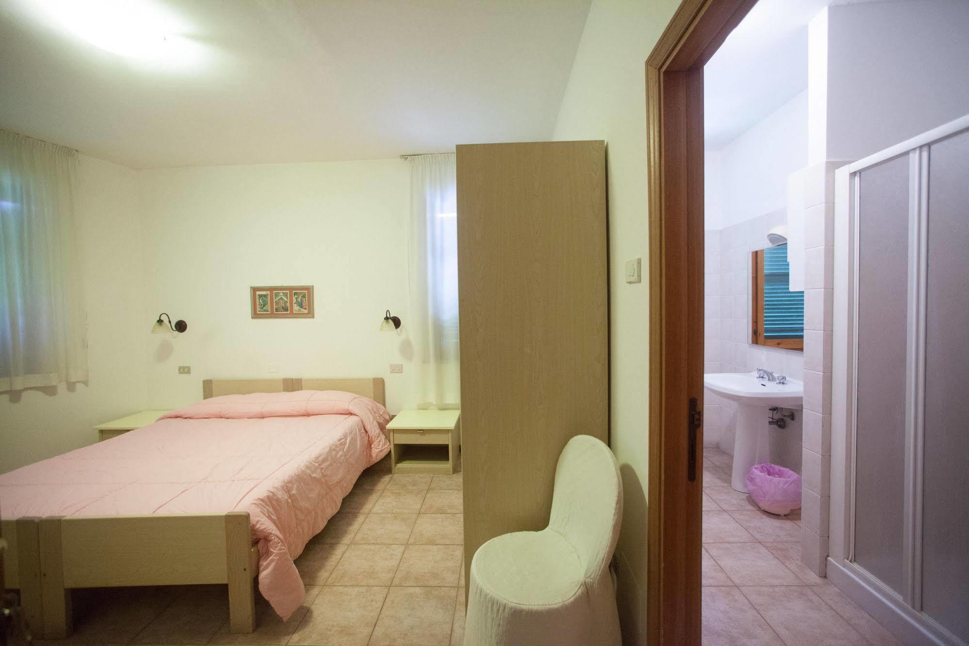 Hotel I Tigli Albergo Diffuso Corinaldo Exterior photo